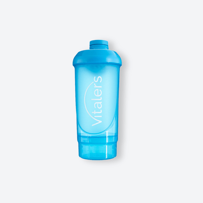 Niebieski shaker z sitkiem - 500 ml + 150 ml
