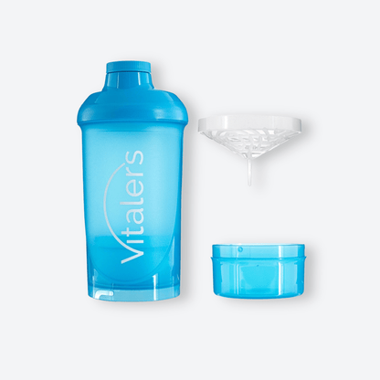 Niebieski shaker z sitkiem - 500 ml + 150 ml